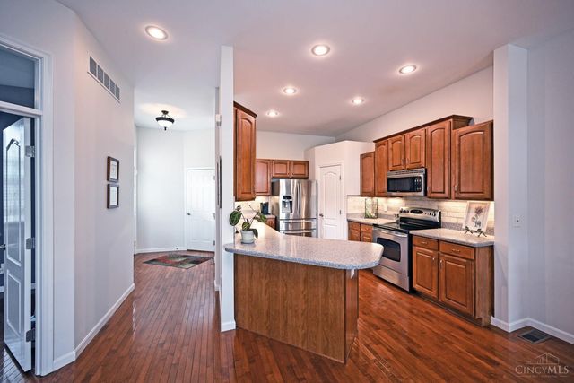 7398 Red Oak Court, Mason, OH 45040