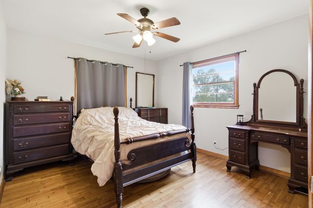 1133 Summertown Hwy, Hohenwald, TN 38462