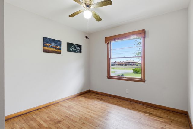 1133 Summertown Hwy, Hohenwald, TN 38462