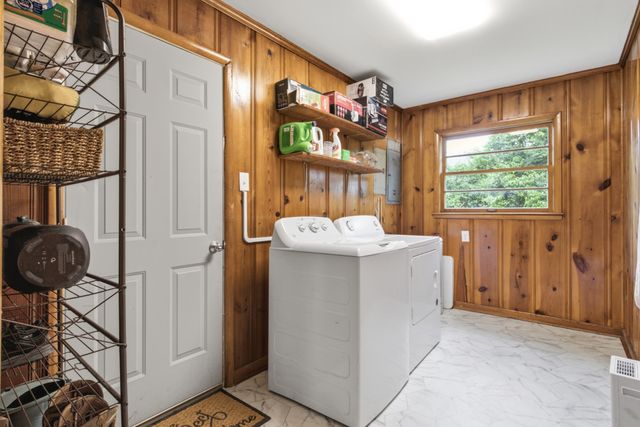 1133 Summertown Hwy, Hohenwald, TN 38462