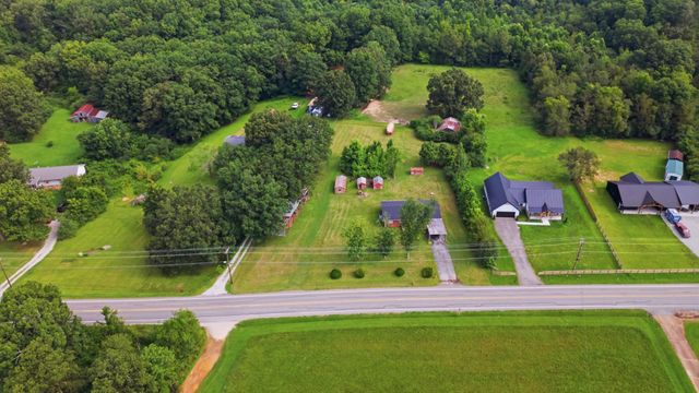 1133 Summertown Hwy, Hohenwald, TN 38462
