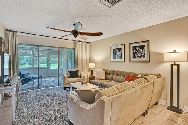 2805 SW 13th Street C, Delray Beach, FL 33445