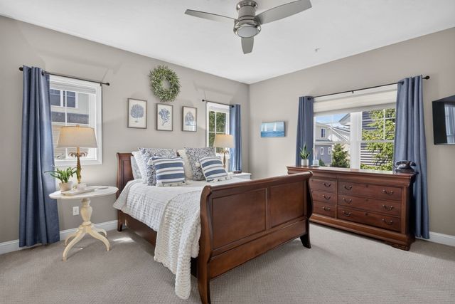 53 Boatwrights Loop, Plymouth, MA 02360