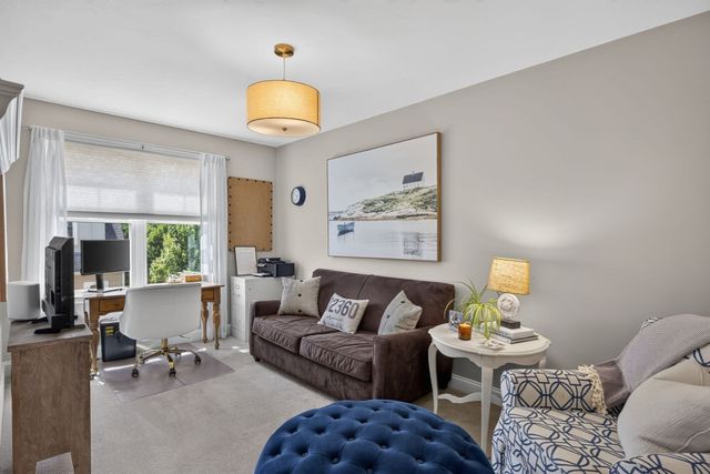 53 Boatwrights Loop, Plymouth, MA 02360