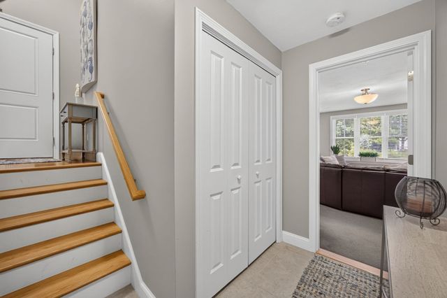 53 Boatwrights Loop, Plymouth, MA 02360