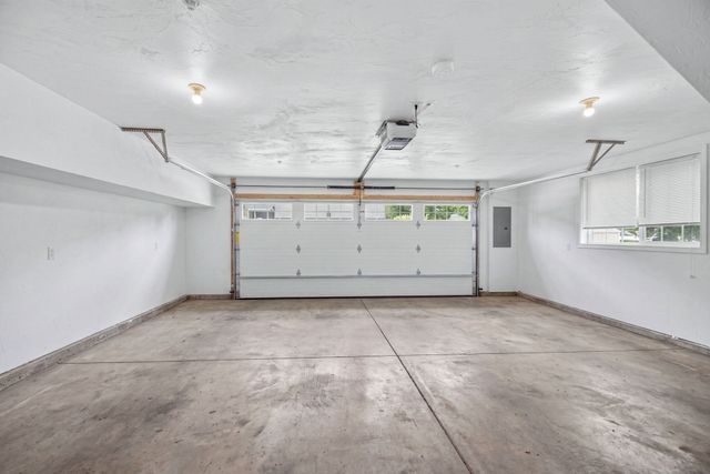 53 Boatwrights Loop, Plymouth, MA 02360