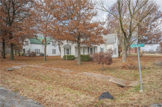 202 Cullen Avenue, West Mineral, KS 66782