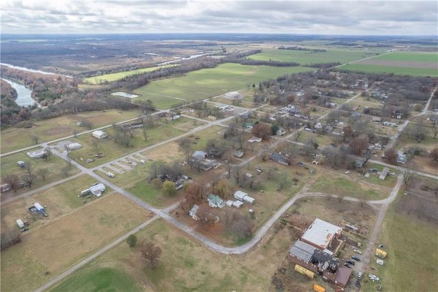 202 Cullen Avenue, West Mineral, KS 66782