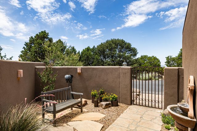 315 Big Horn Ridge Drive NE, Albuquerque, NM 87122