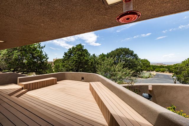 315 Big Horn Ridge Drive NE, Albuquerque, NM 87122