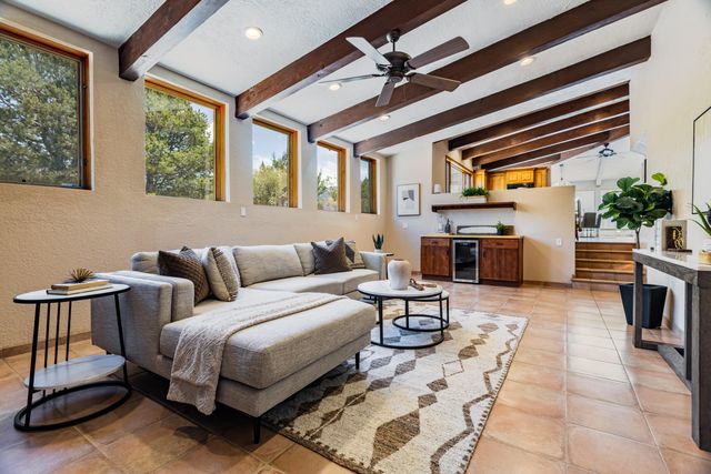 315 Big Horn Ridge Drive NE, Albuquerque, NM 87122