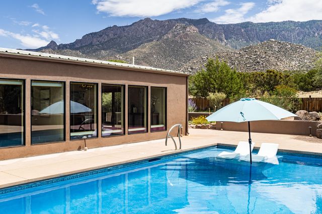 315 Big Horn Ridge Drive NE, Albuquerque, NM 87122