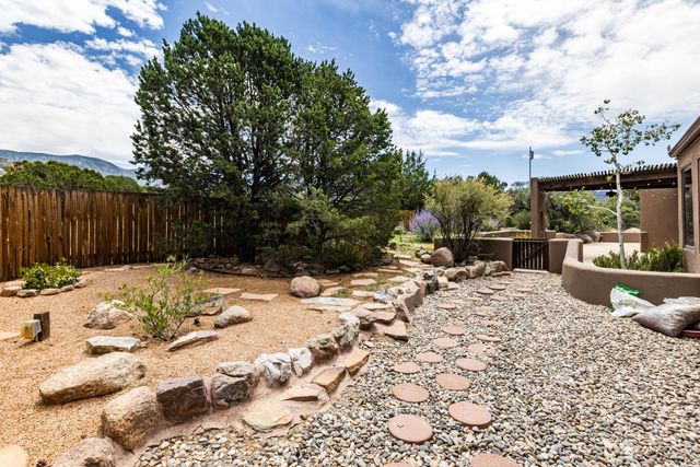 315 Big Horn Ridge Drive NE, Albuquerque, NM 87122
