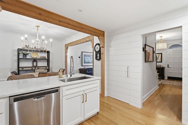 4400 Belmont Park Ter Apt 157, Nashville, TN 37215