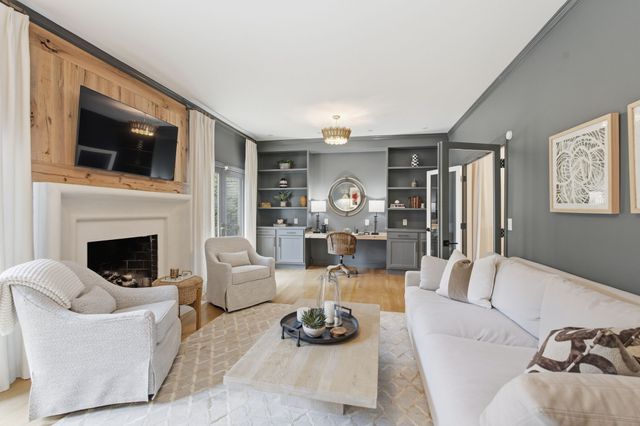 4400 Belmont Park Ter Apt 157, Nashville, TN 37215