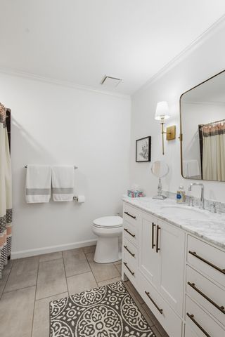 4400 Belmont Park Ter Apt 157, Nashville, TN 37215