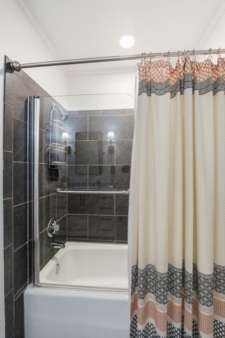 4400 Belmont Park Ter Apt 157, Nashville, TN 37215
