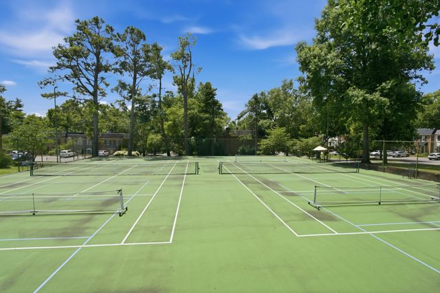 4400 Belmont Park Ter Apt 157, Nashville, TN 37215