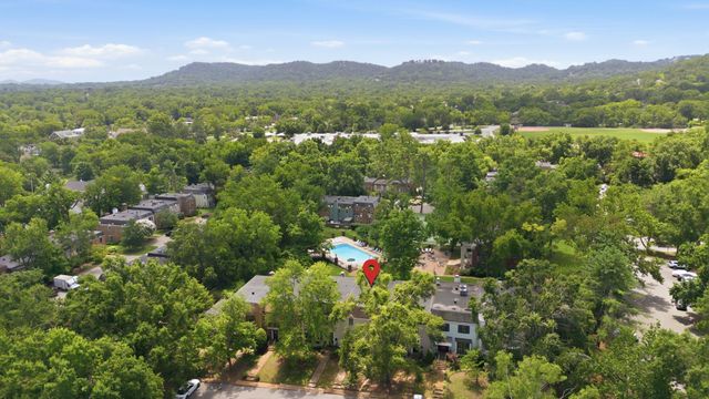 4400 Belmont Park Ter Apt 157, Nashville, TN 37215