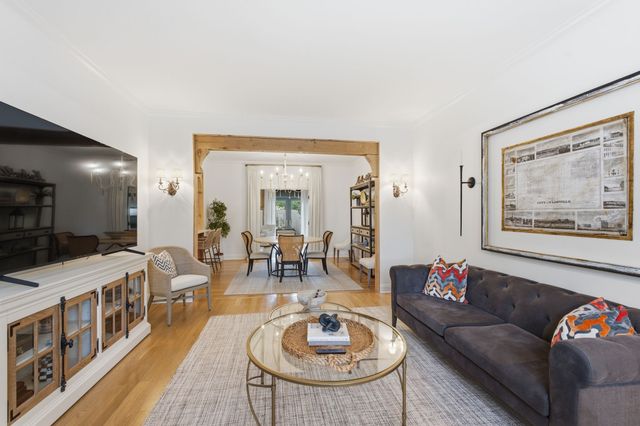 4400 Belmont Park Ter Apt 157, Nashville, TN 37215