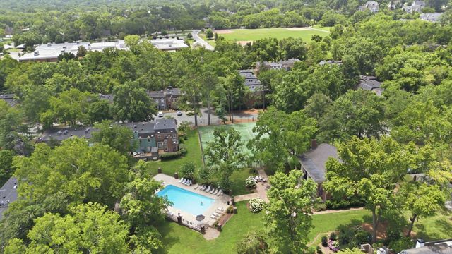 4400 Belmont Park Ter Apt 157, Nashville, TN 37215
