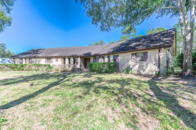 10 Kenny Court, Alvin, TX 77511