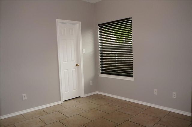 5920 Lovingham Court, Arlington, TX 76017