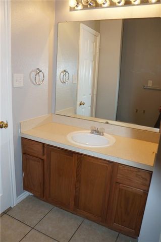 5920 Lovingham Court, Arlington, TX 76017