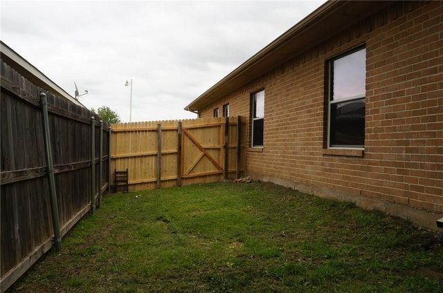 5920 Lovingham Court, Arlington, TX 76017