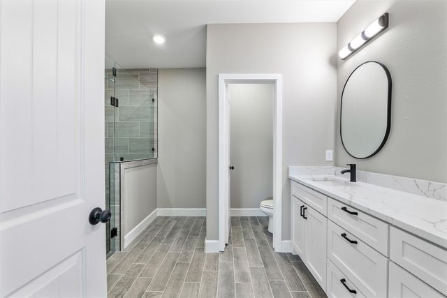 402 Lagoon Drive, Gun Barrel City, TX 75156