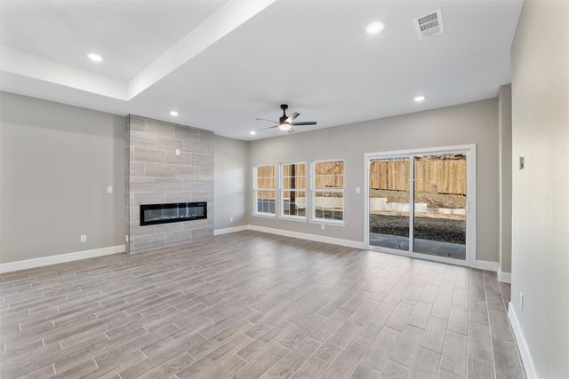 402 Lagoon Drive, Gun Barrel City, TX 75156