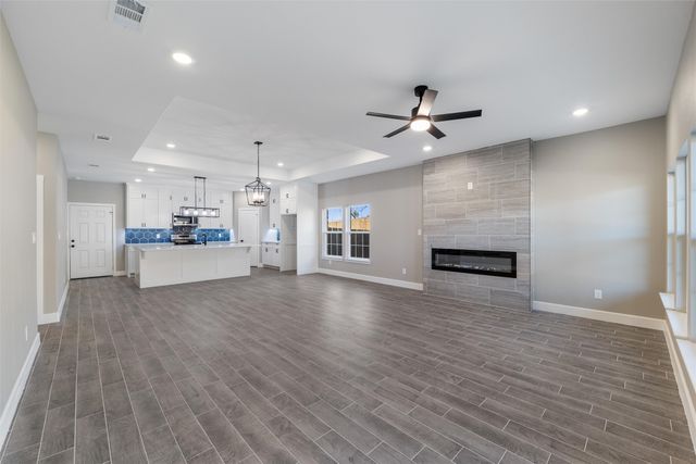 402 Lagoon Drive, Gun Barrel City, TX 75156