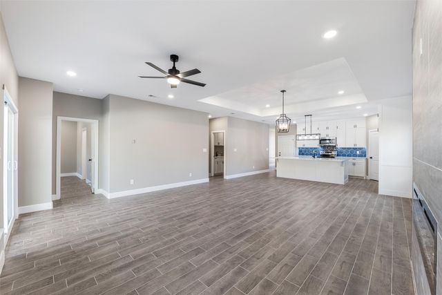 402 Lagoon Drive, Gun Barrel City, TX 75156