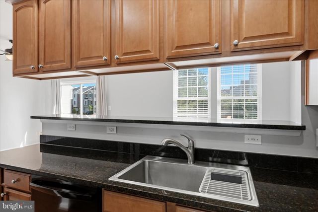 9100 BREWER CREEK PL, Manassas, VA 20109