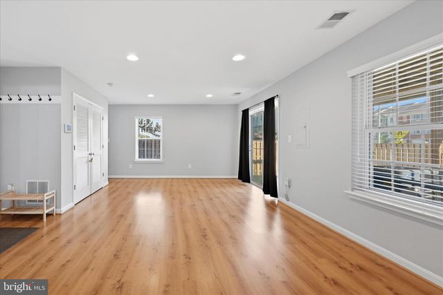 9100 BREWER CREEK PL, Manassas, VA 20109