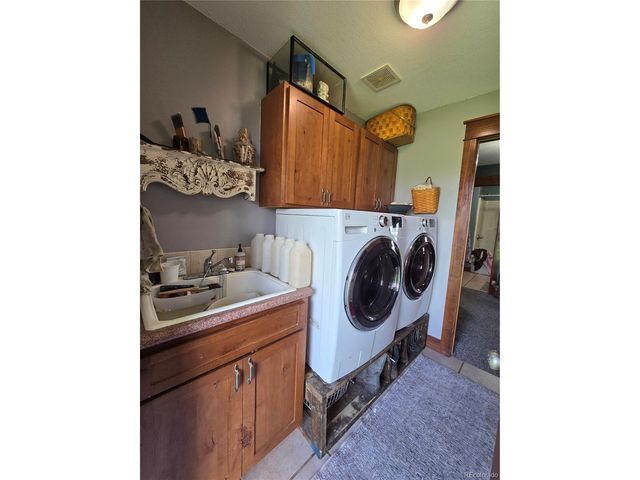 61998 County Road 4.5, Holyoke, CO 80734