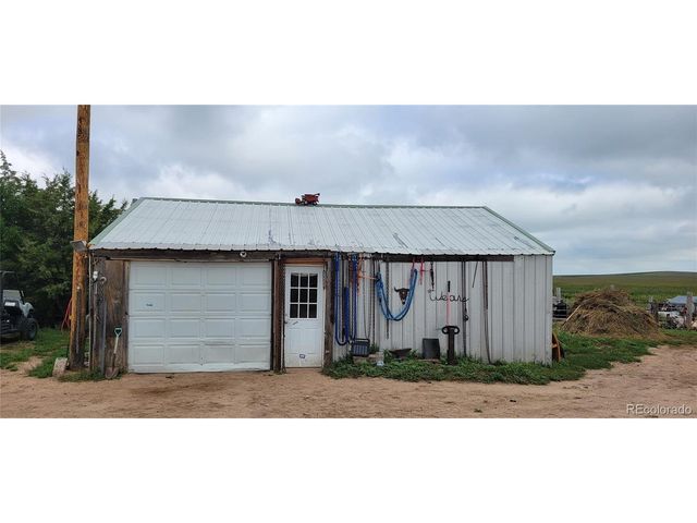 61998 County Road 4.5, Holyoke, CO 80734