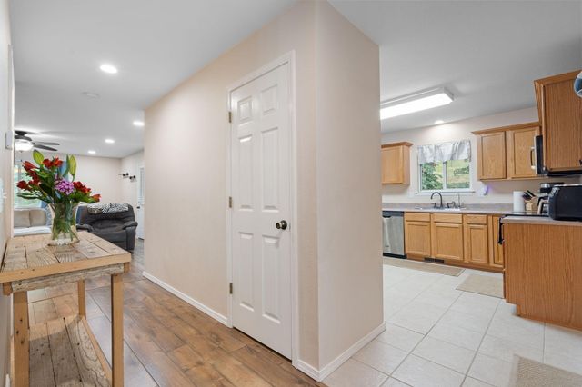 175 Canyon Forest Circle, Kimberling City, MO 65686