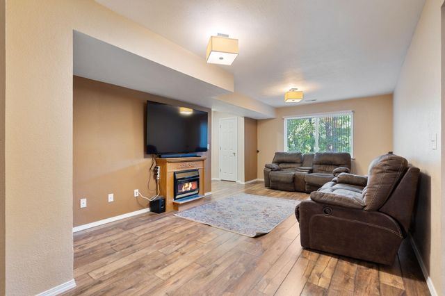 175 Canyon Forest Circle, Kimberling City, MO 65686