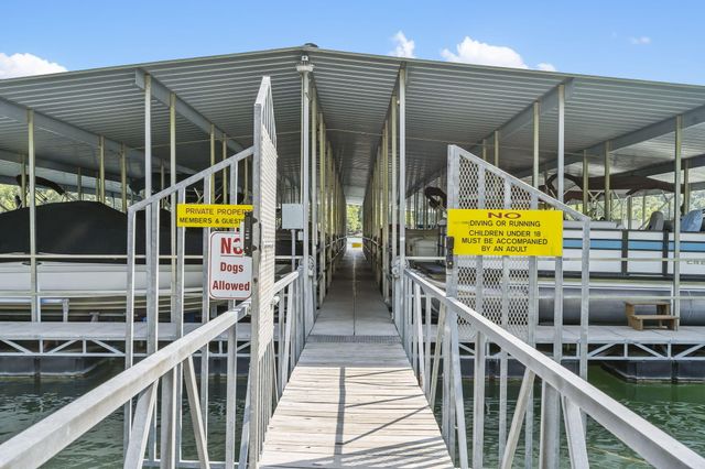 175 Canyon Forest Circle, Kimberling City, MO 65686