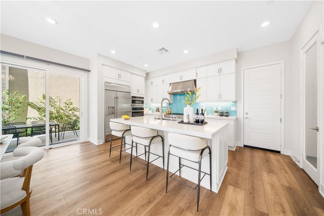 105 Chorus, Irvine, CA 92618