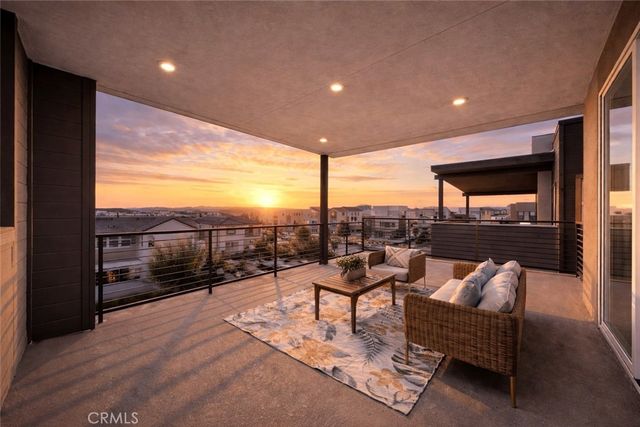 105 Chorus, Irvine, CA 92618