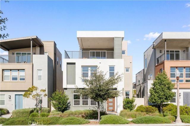 105 Chorus, Irvine, CA 92618