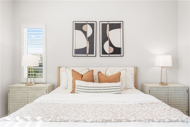 105 Chorus, Irvine, CA 92618