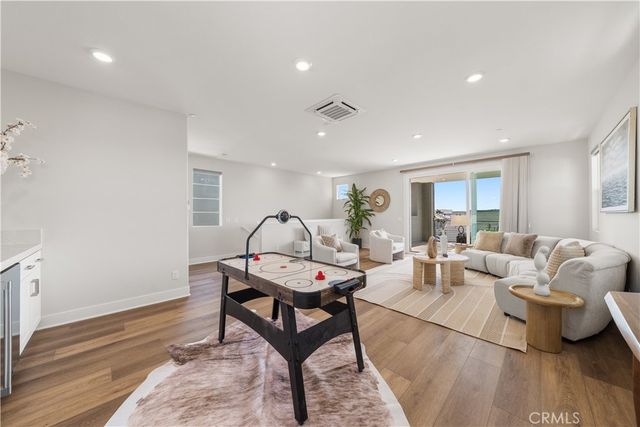 105 Chorus, Irvine, CA 92618