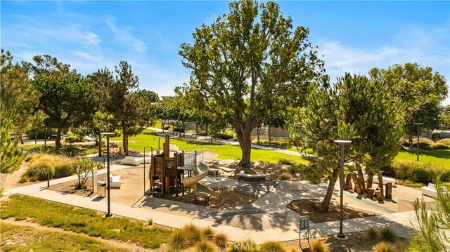 105 Chorus, Irvine, CA 92618