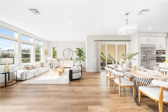 105 Chorus, Irvine, CA 92618