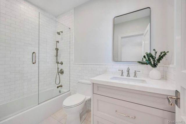 207 Mill Spring Road, Manhasset, NY 11030