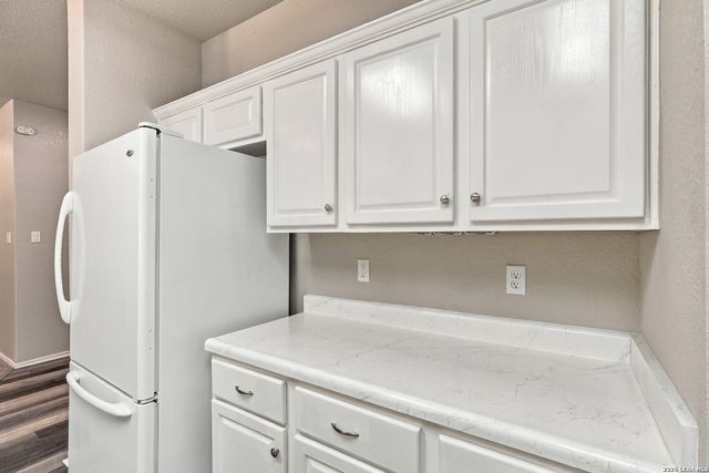 4727 Osborn Glade, San Antonio, TX 78247