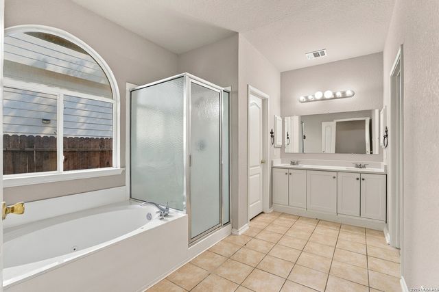 4727 Osborn Glade, San Antonio, TX 78247